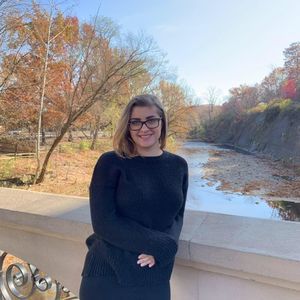 Meet your Posher, Dana